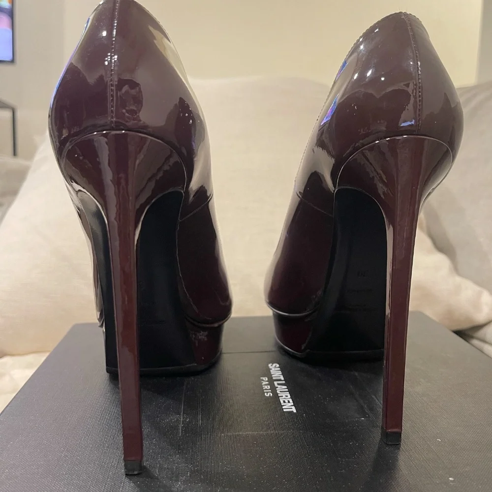 Saint Laurent Dark Burgundy Patent Heels - Picture 3 of 4